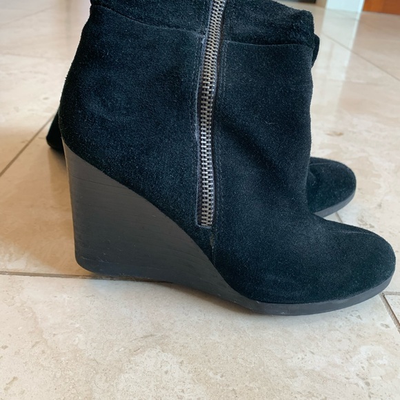 Franco Sarto Black Suede Knee High Boots Size 6 - Picture 3 of 3